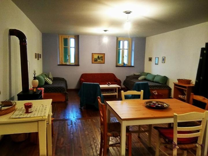 Mistra Estates Villa The Vine Pikouliánika エクステリア 写真
